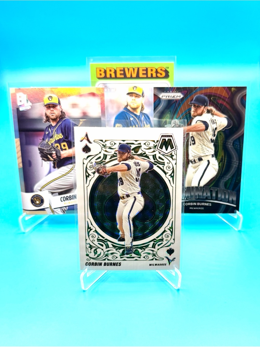 🔥Corbin Burnes Lot! Green Aces Mosaic Prizm + BL Refractor + Illumination! 🤩